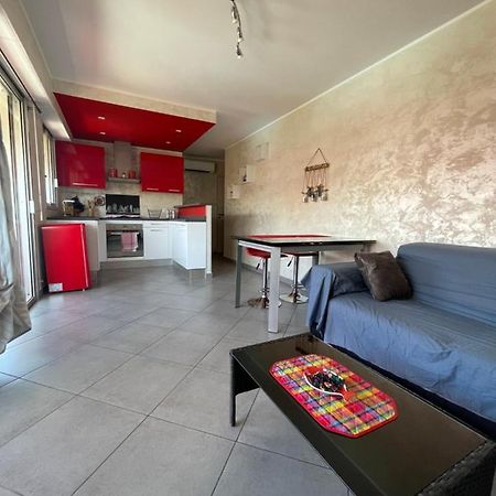 Superbe 2 Pieces Appartement A 5Min De La Mer Free Wifi Et Parking Nizza Exterior foto